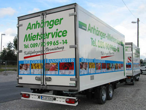 X4 - Truck freezer trailer with diesel refrigerator - rear exterior view
