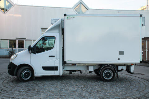 F2 - Tiefkühltransporter - Renault
